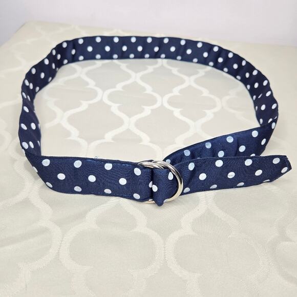 BARRONS HUNTER Navy and White Polka Dot Grosgrain Ribbon Belt with Silver Buckle - Picture 3 of 7